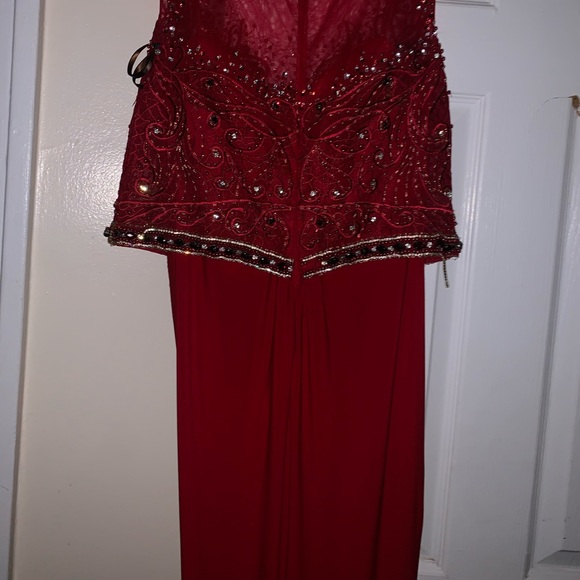 Beautiful Red Dress size 10 - Picture 6 of 8